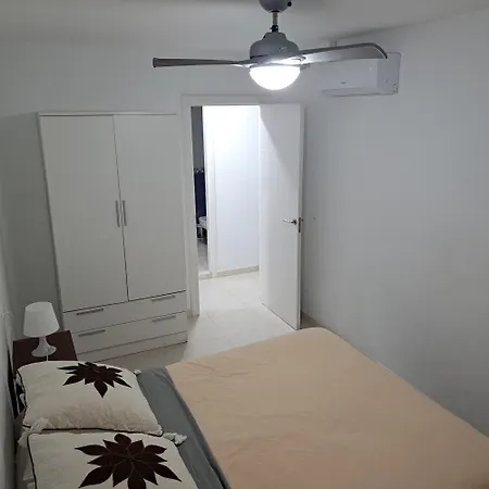 Frente A La Playa Piso 3 Appartement *